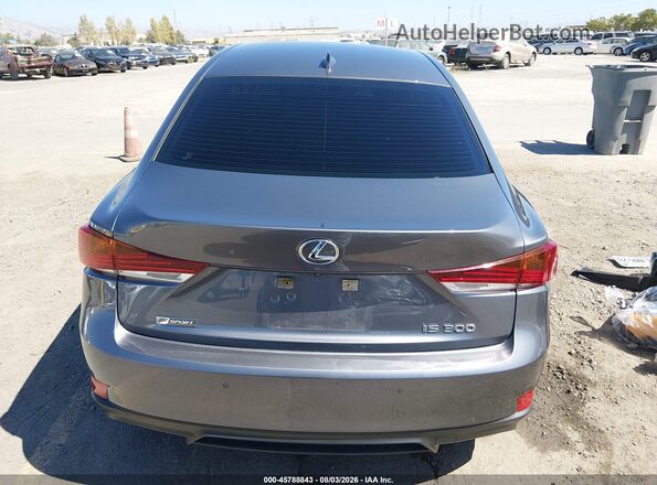 JTHBA1D29J5081705 2018 LEXUS IS 300 Gray 