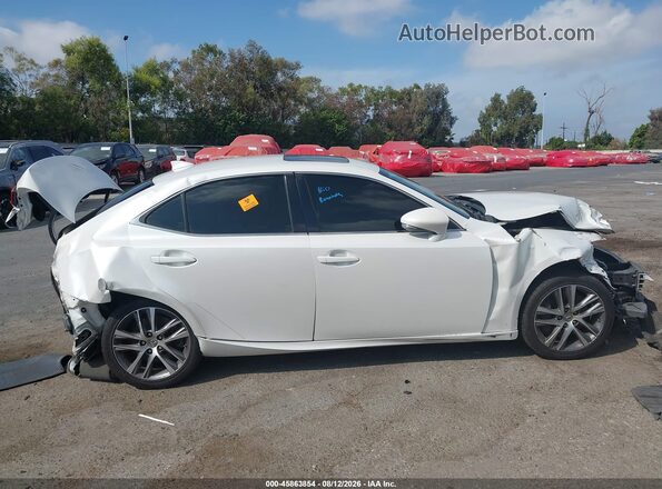 JTHBA1D29K5085481 2019 LEXUS IS 300 White Widok wnętrza z tyłu