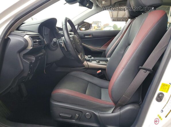 JTHBA1D29K5087778 2019 LEXUS IS Белый Вид салона спереди