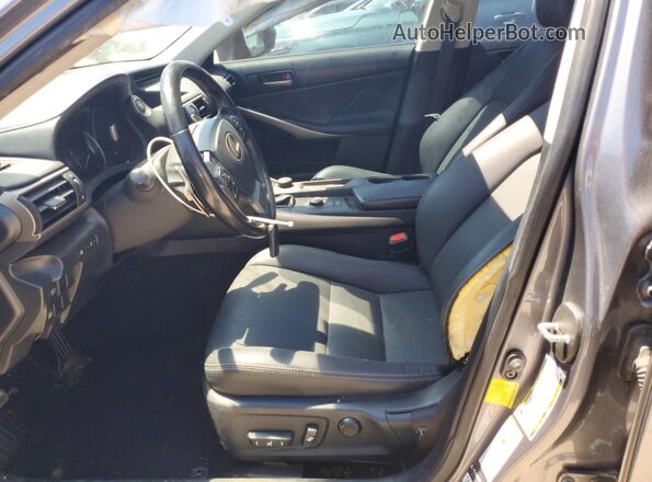 JTHBA1D2XJ5070759 2018 LEXUS IS Gray Vista interior delantera