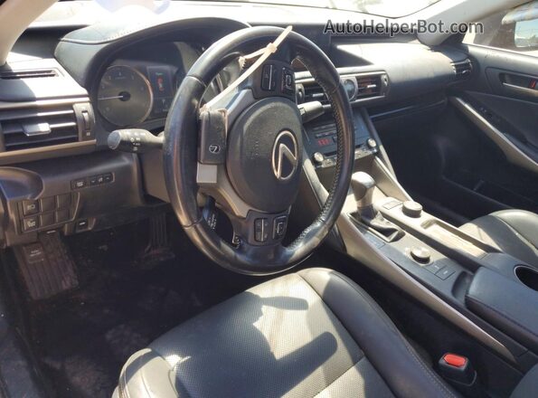 JTHBA1D2XJ5070759 2018 LEXUS IS Gray Vista del salpicadero