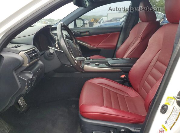 JTHBA1D2XJ5079199 2018 LEXUS IS White Вид салону спереду