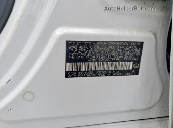 JTHBA1D2XJ5079199 2018 LEXUS IS White Вид наклейки з VIN-кодом