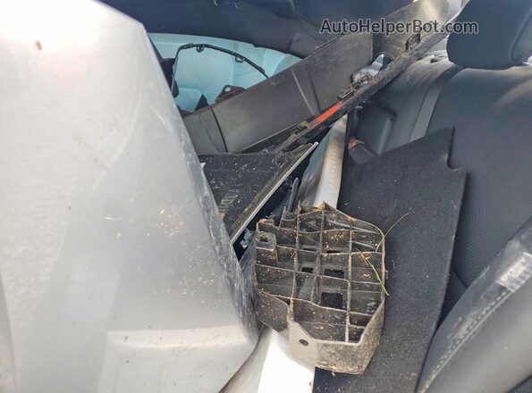 JTHBA1D2XS5136308 2025 LEXUS IS Silver Вид задніх сидінь