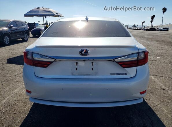 JTHBW1GG3H2153471 2017 LEXUS ES White Вид ззаду
