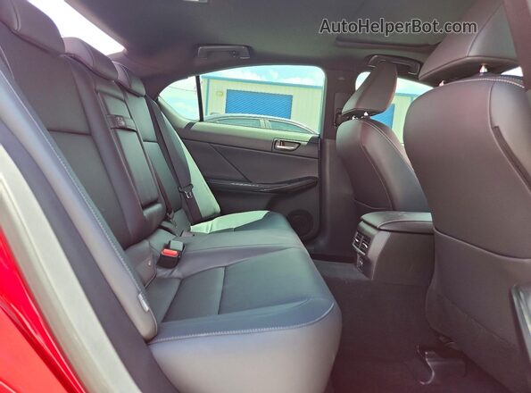 JTHBZ1B23T5101168 2026 LEXUS IS Red Vista de los asientos traseros