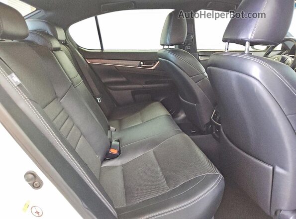 JTHBZ1BL1HA010648 2017 LEXUS GS White Вид задніх сидінь