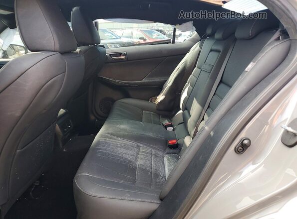 JTHBZ1E25P5028726 2023 LEXUS IS Серый Вид задних сидений
