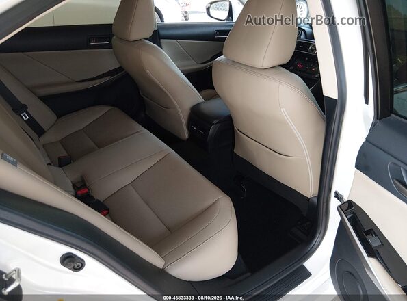 JTHC81D23J5028689 2018 LEXUS IS 300 White VIN կոդի պիտակի տեսք