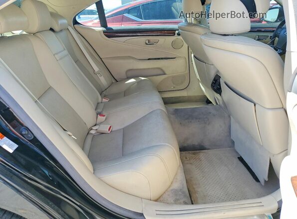 JTHGL5EF4G5056048 2016 LEXUS LS Black უკანა სავარძლების ხედი
