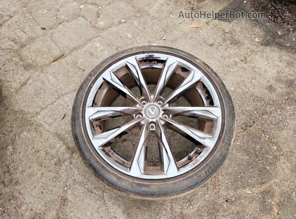 JTHGZ1B22P5071592 2023 LEXUS IS Silver Widok komory silnika