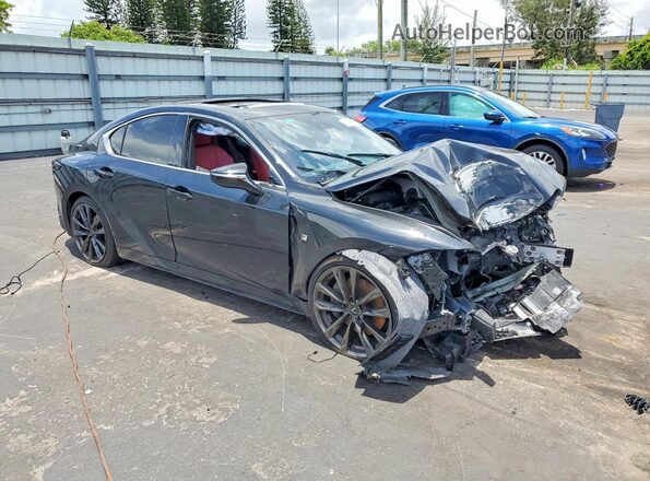JTHGZ1B22R5078027 2024 LEXUS IS Черный Передняя правая четверть