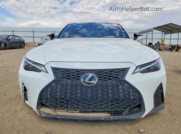 JTHGZ1B28P5059303 2023 LEXUS IS White Widok z przodu