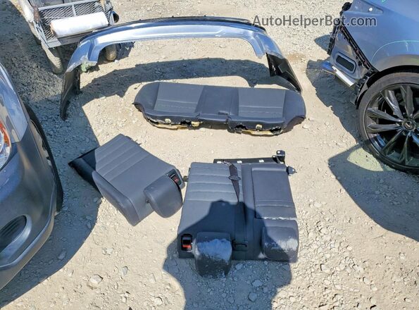 JTHGZ1B29M5043509 2021 LEXUS IS Silver Widok komory silnika