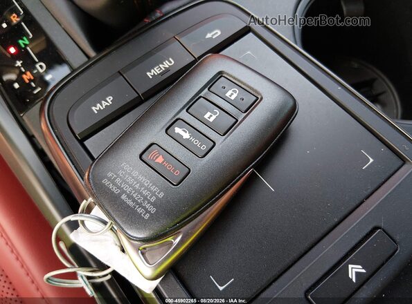 JTHGZ1E27S5038348 2025 LEXUS IS 350 White Առջևի վահանակի տեսք