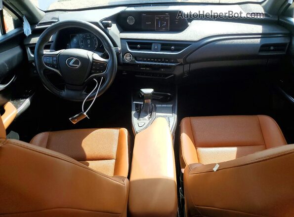 JTHP3JBH5L2021044 2020 LEXUS UX White Առջևի վահանակի տեսք