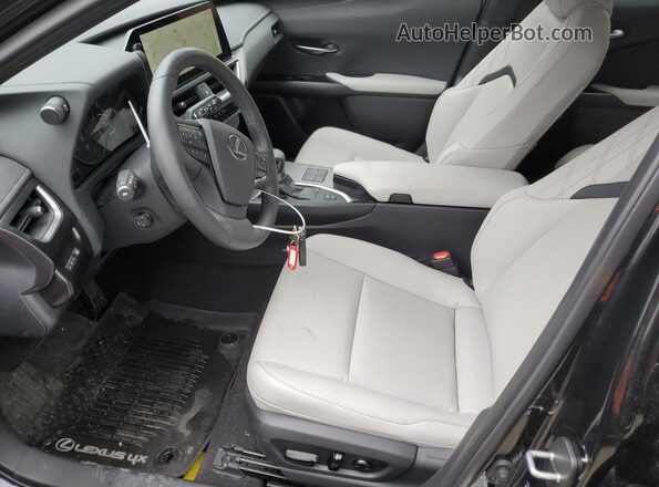 JTHP9JBH3R2071271 2024 LEXUS UX Black Widok wnętrza z przodu