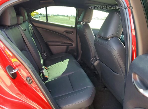 JTHP9JBH6L2022668 2020 LEXUS UX Red Widok tylnych siedzeń