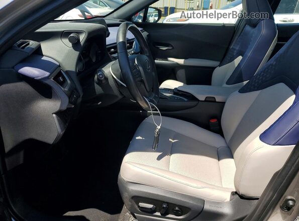 JTHP9JBH7M2040906 2021 LEXUS UX Gray Вид салону спереду