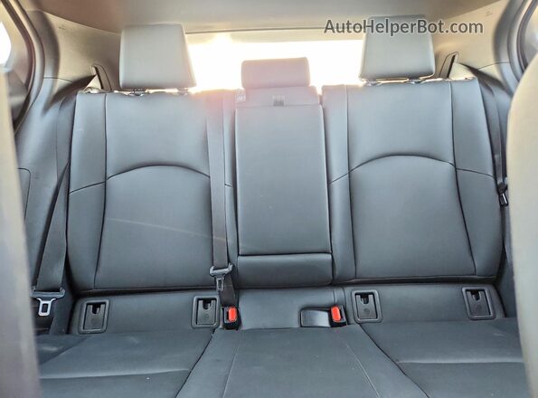 JTHP9JBH8M2044933 2021 LEXUS UX Silver Հետևի նստատեղերի տեսք