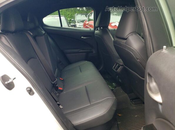 JTHP9JBHXN2056048 2022 LEXUS UX White Vista interior trasera