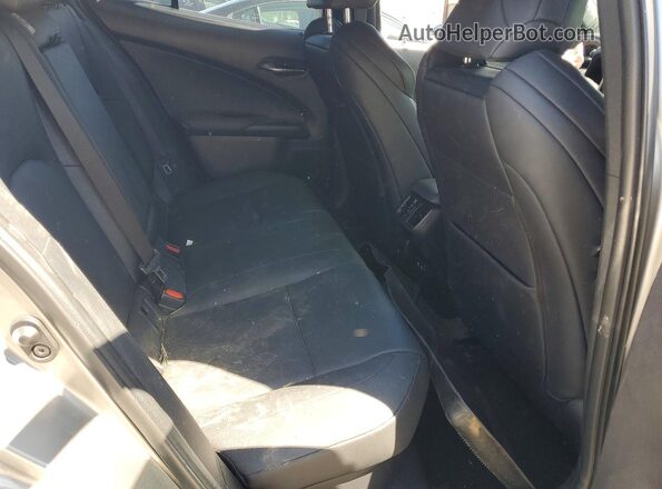 JTHR9JBH2L2033644 2020 LEXUS UX Silver Rear interior view