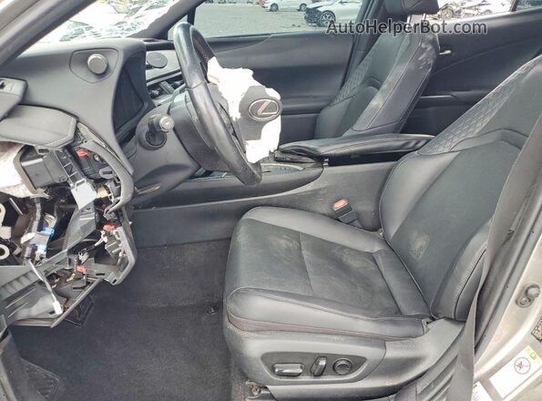 JTHU9JBH8K2002083 2019 LEXUS UX Серебряный Вид салона спереди