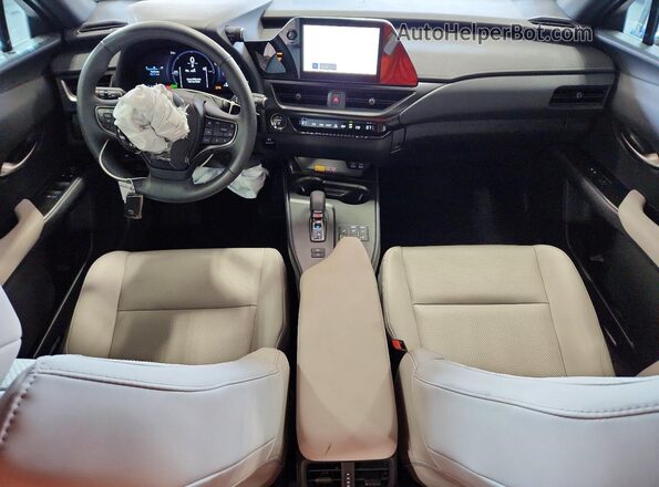 JTHUCJDH7S2006396 2025 LEXUS UX White Widok deski rozdzielczej