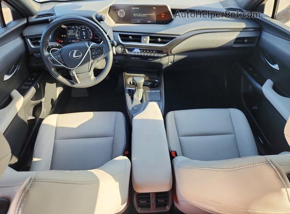 JTHX3JBH0L2023459 2020 LEXUS UX Silver Vista del salpicadero