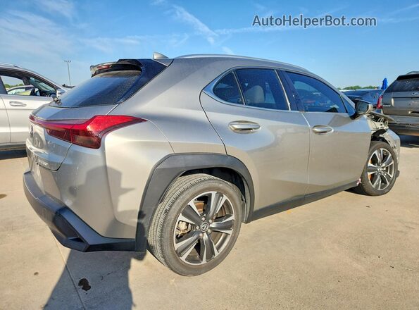 JTHX3JBH0L2023459 2020 LEXUS UX Silver Trasero derecho