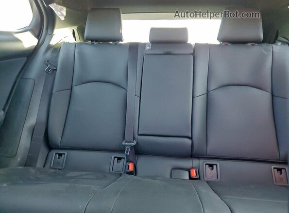 JTHX6JBH2R2189837 2024 LEXUS UX Серебряный Вид задних сидений