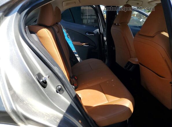 JTHX9JBH7M2052926 2021 LEXUS UX Silver უკანა სალონის ხედი