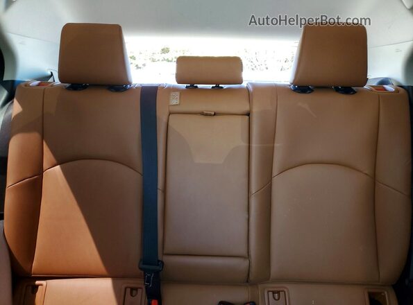 JTHX9JBH7M2052926 2021 LEXUS UX Silver უკანა სავარძლების ხედი