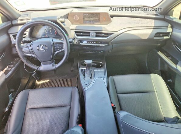 JTHY3JBH8K2019016 2019 LEXUS UX Silver Vista del salpicadero