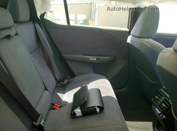 JTJABABB7RA006966 2024 LEXUS RZ White Հետևի նստատեղերի տեսք