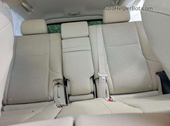 JTJAM7BX1L5257412 2020 LEXUS GX White უკანა სავარძლების ხედი