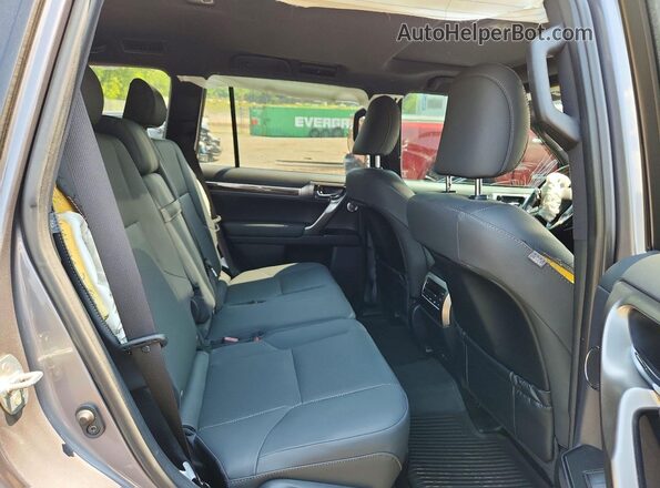 JTJAM7BX6P5373906 2023 LEXUS GX Gray Вид задньої частини салону