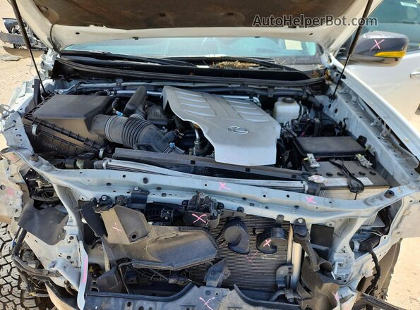 JTJAM7BX6P5383416 2023 LEXUS GX White Widok komory silnika