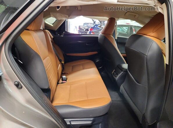 JTJBARBZ9J2158765 2018 LEXUS NX Серебряный Вид задних сидений