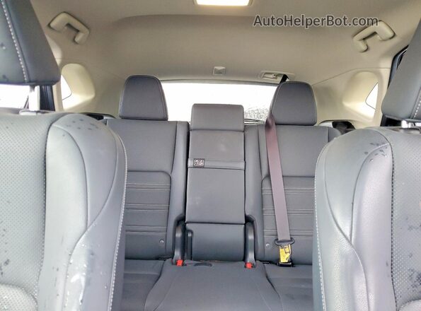 JTJBARBZXJ2178913 2018 LEXUS NX Gray Rear seats view