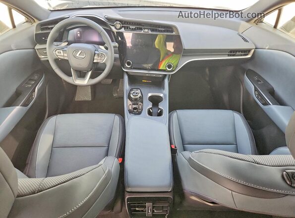 JTJBDADB1TA006982 2024 LEXUS ES Silver Widok deski rozdzielczej
