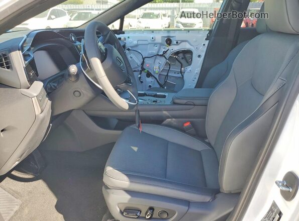 JTJBDADB2TA007154 2026 LEXUS RZ Белый Вид салона спереди