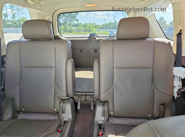 JTJBM7FX0J5208066 2018 LEXUS GX White Vista de los asientos traseros