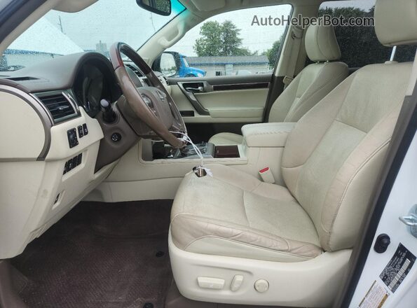 JTJBM7FX1G5135850 2016 LEXUS GX Белый Вид салона спереди