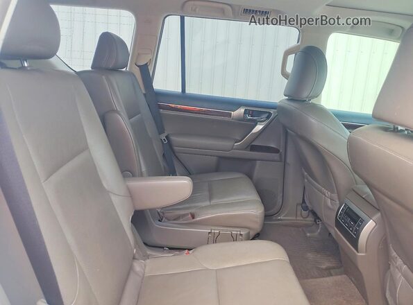 JTJBM7FX6H5154914 2017 LEXUS GX White უკანა სალონის ხედი