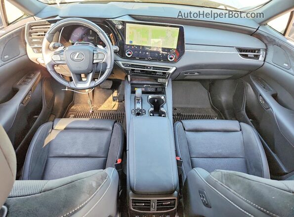JTJCJMGA6T2038323 2026 LEXUS RX Silver Vista del salpicadero