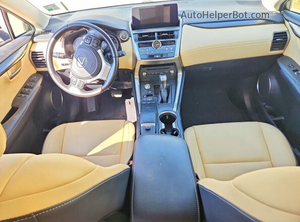 JTJDARBZ9M5025466 2021 LEXUS NX White Vista del salpicadero