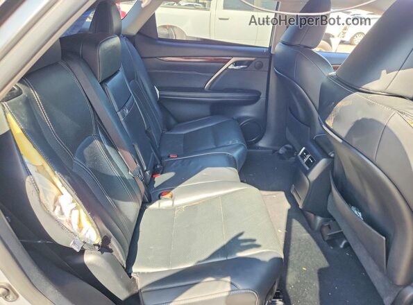 JTJDZKCA9J2012013 2018 LEXUS RX Серебряный Вид задней части салона