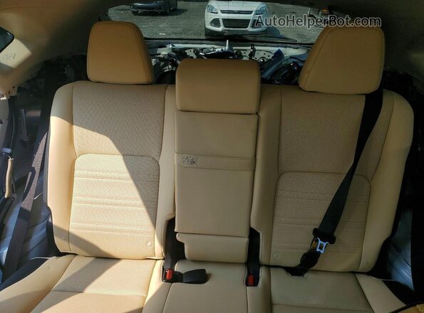 JTJGARDZ9L5011446 2020 LEXUS NX White Widok tylnych siedzeń