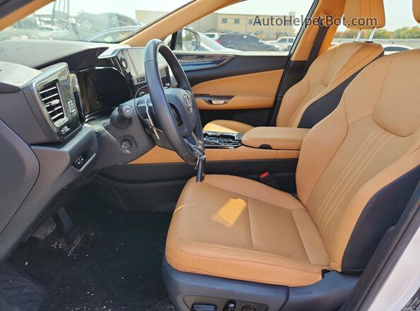 JTJGKCEZ3S2046993 2025 LEXUS NX White Widok wnętrza z przodu